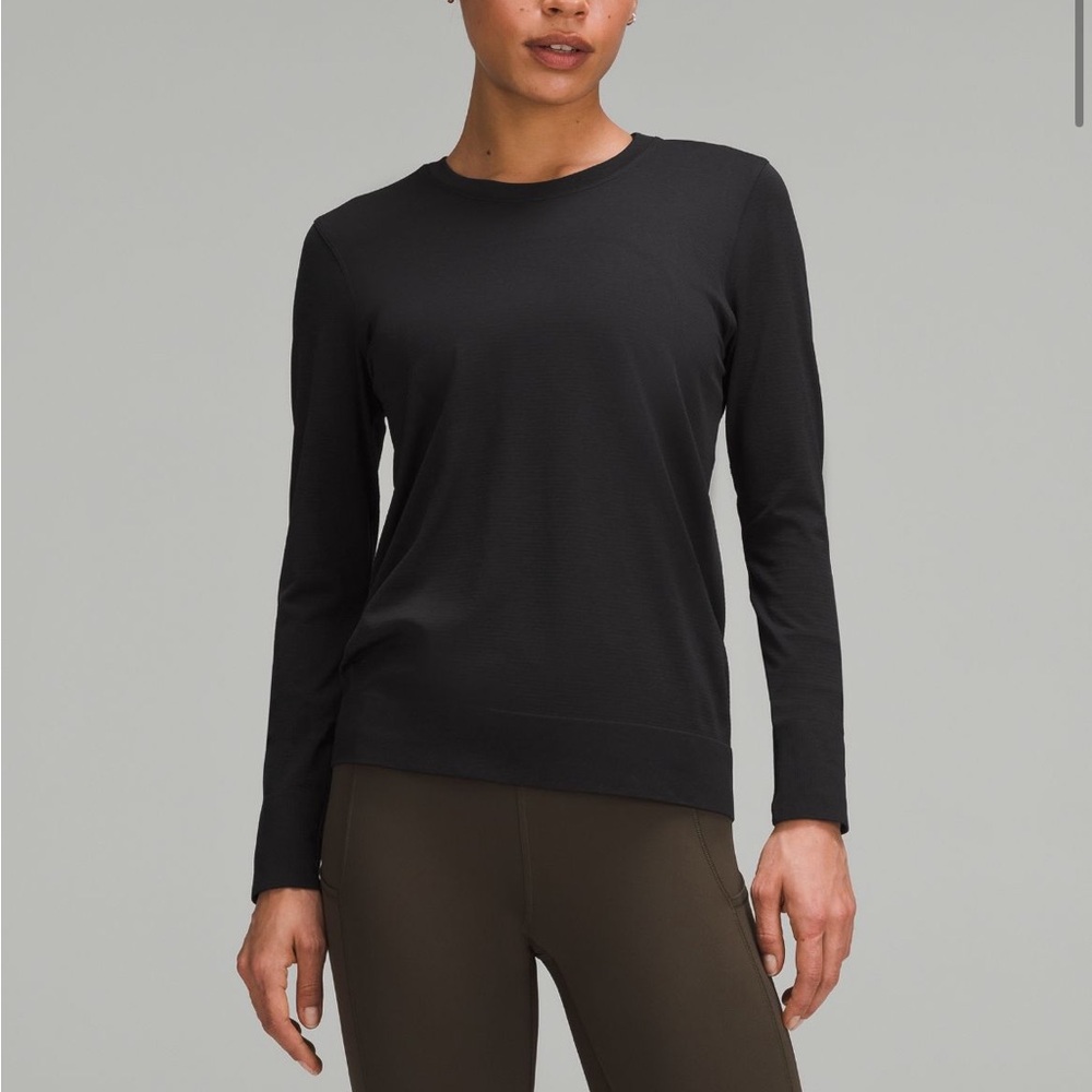 Swiftly Relaxed Long Sleeve *Hip Length